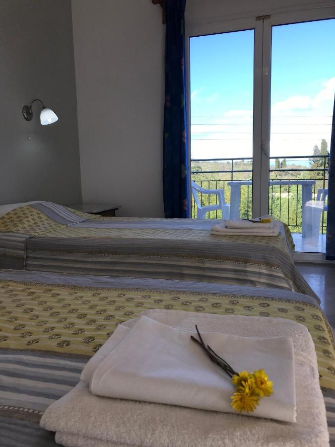 Banos Apartments And Swimming Pool Roda  Buitenkant foto