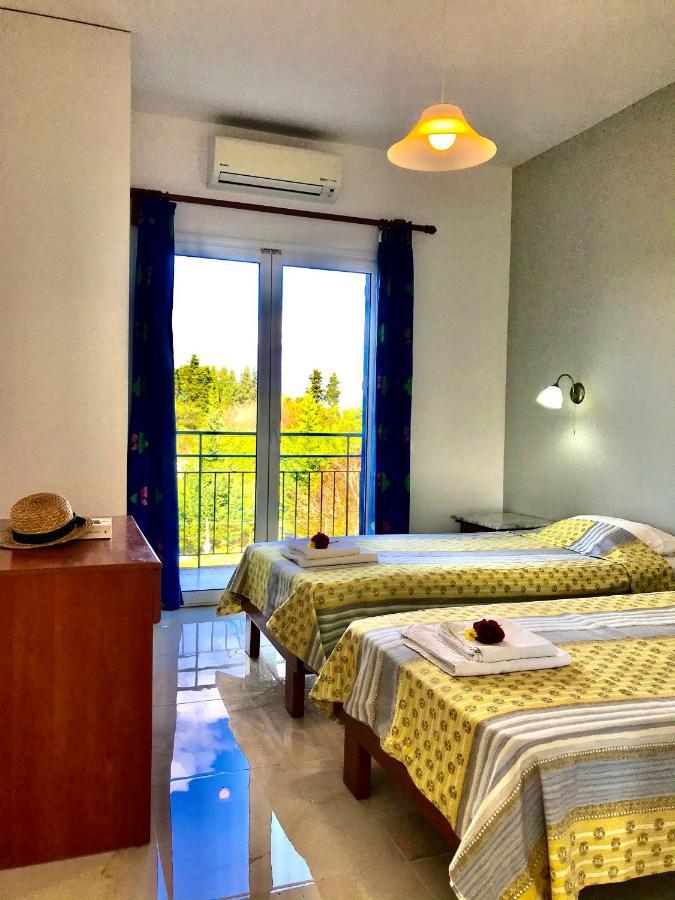 Banos Apartments And Swimming Pool Roda  Buitenkant foto