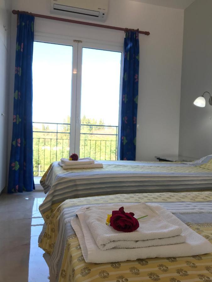 Banos Apartments And Swimming Pool Roda  Buitenkant foto