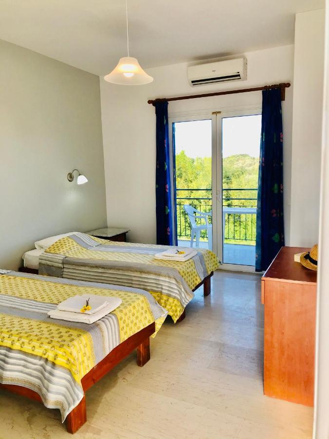 Banos Apartments And Swimming Pool Roda  Buitenkant foto