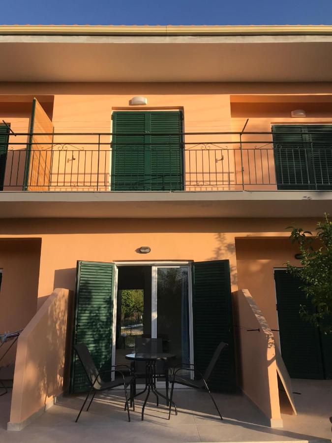 Banos Apartments And Swimming Pool Roda  Buitenkant foto