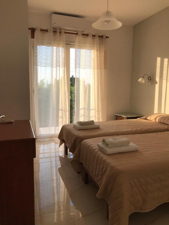 Banos Apartments And Swimming Pool Roda  Buitenkant foto