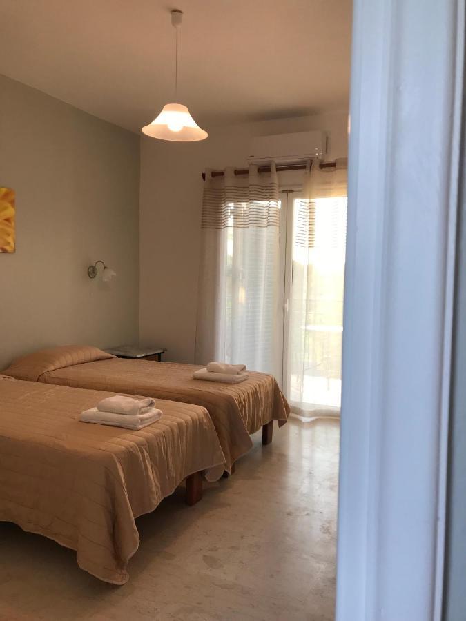 Banos Apartments And Swimming Pool Roda  Buitenkant foto