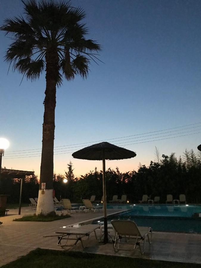 Banos Apartments And Swimming Pool Roda  Buitenkant foto