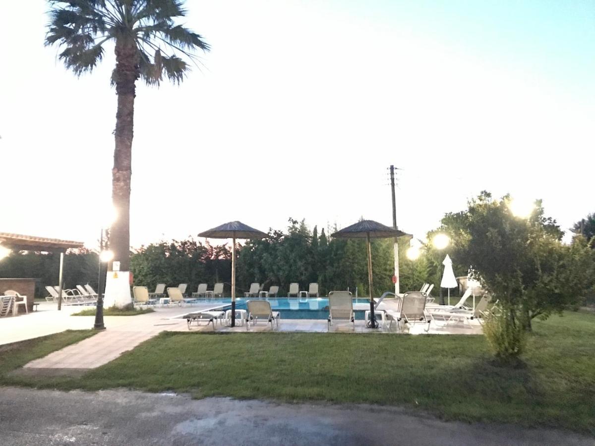 Banos Apartments And Swimming Pool Roda  Buitenkant foto