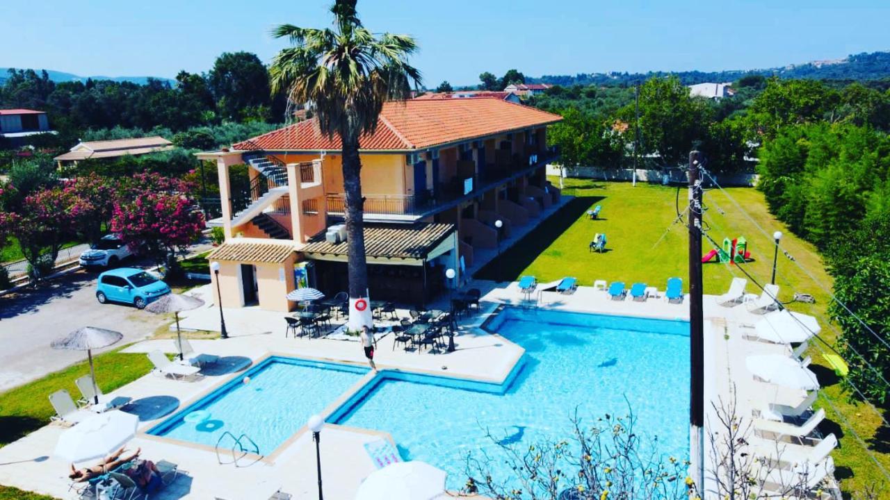 Banos Apartments And Swimming Pool Roda  Buitenkant foto